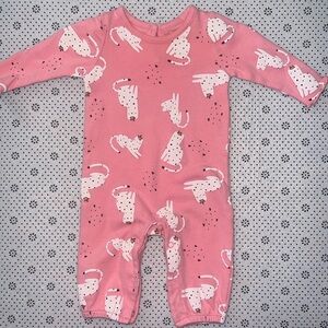 🛍 PRETTY LITTLE GIRLS SLEEPER SIZE 0-3 MONTHS 🛍